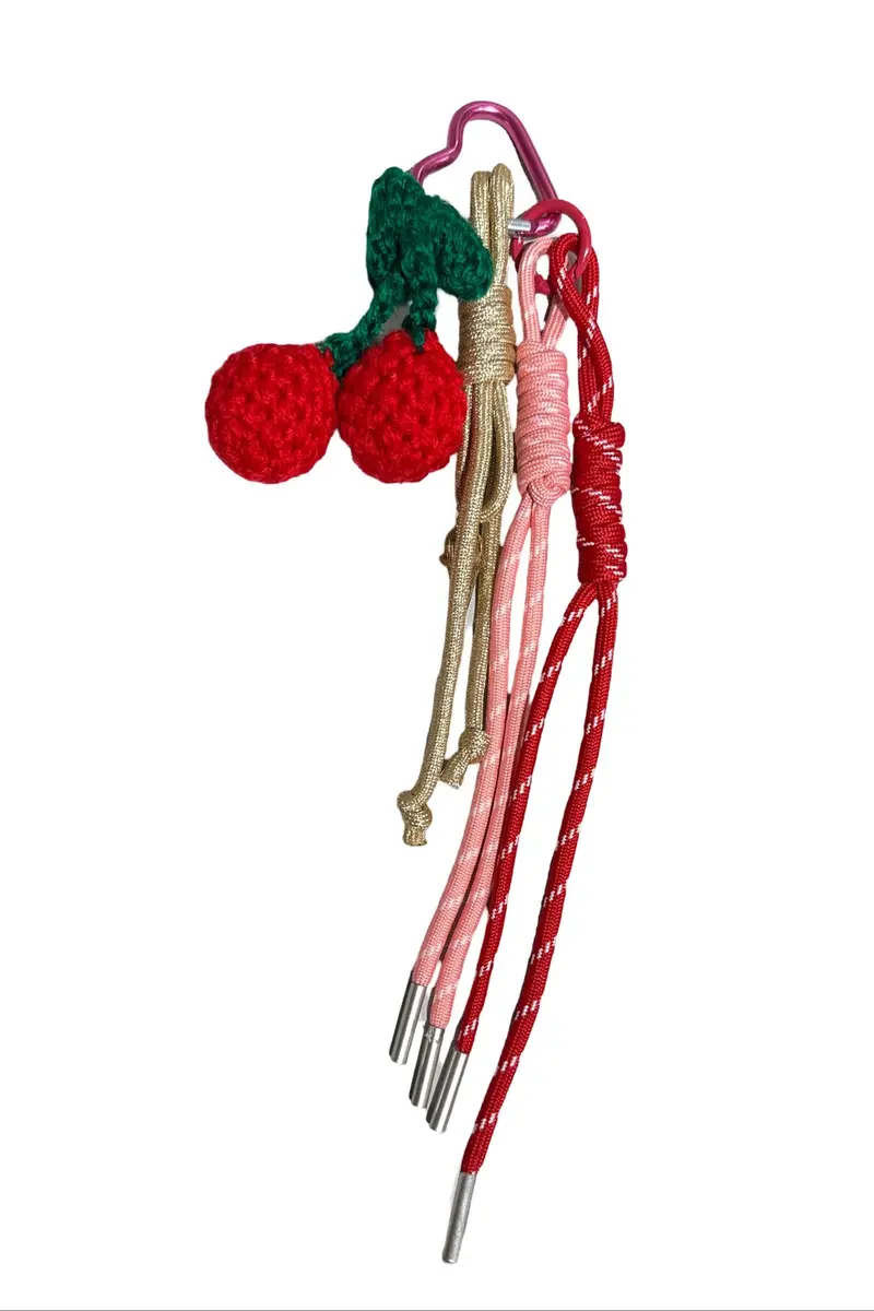 BAG CHARM Cherry
