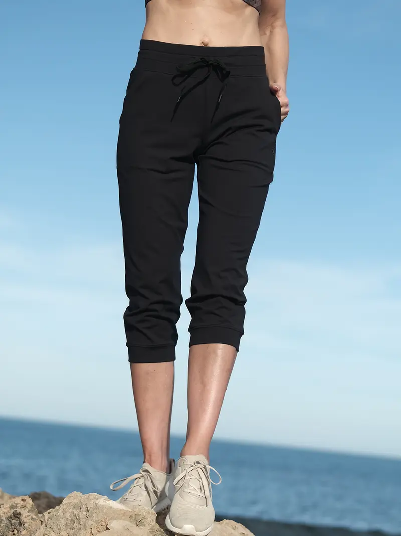 Easy Capri Black
