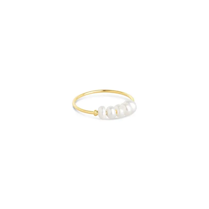 Loanna Delicate Pearl Ring