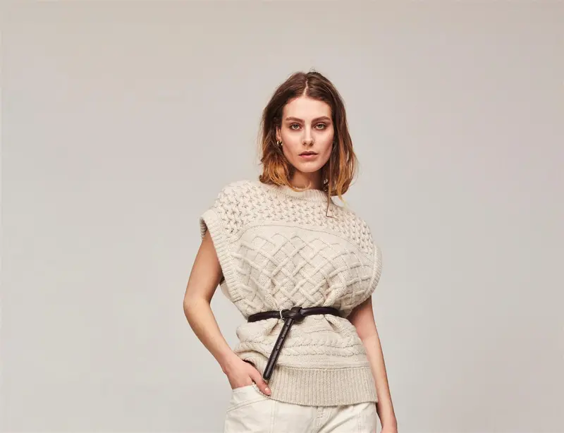 Offwhite Iben Cable Knit vest