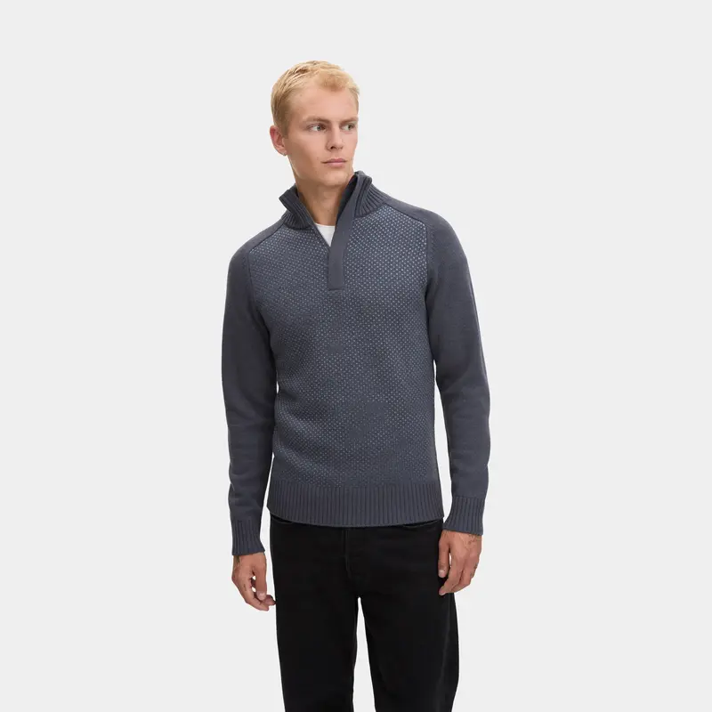 Robin M Low Half Zip