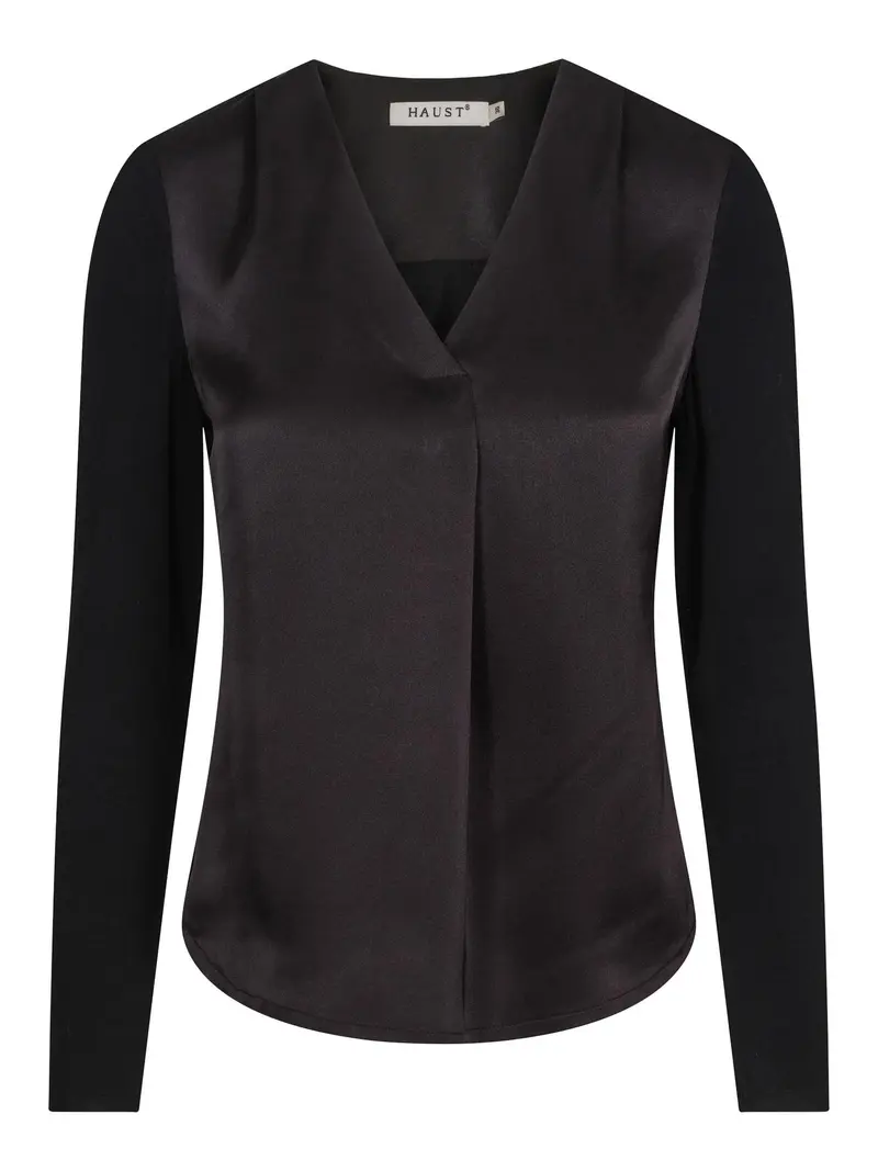 Sort Favorite v-neck blouse