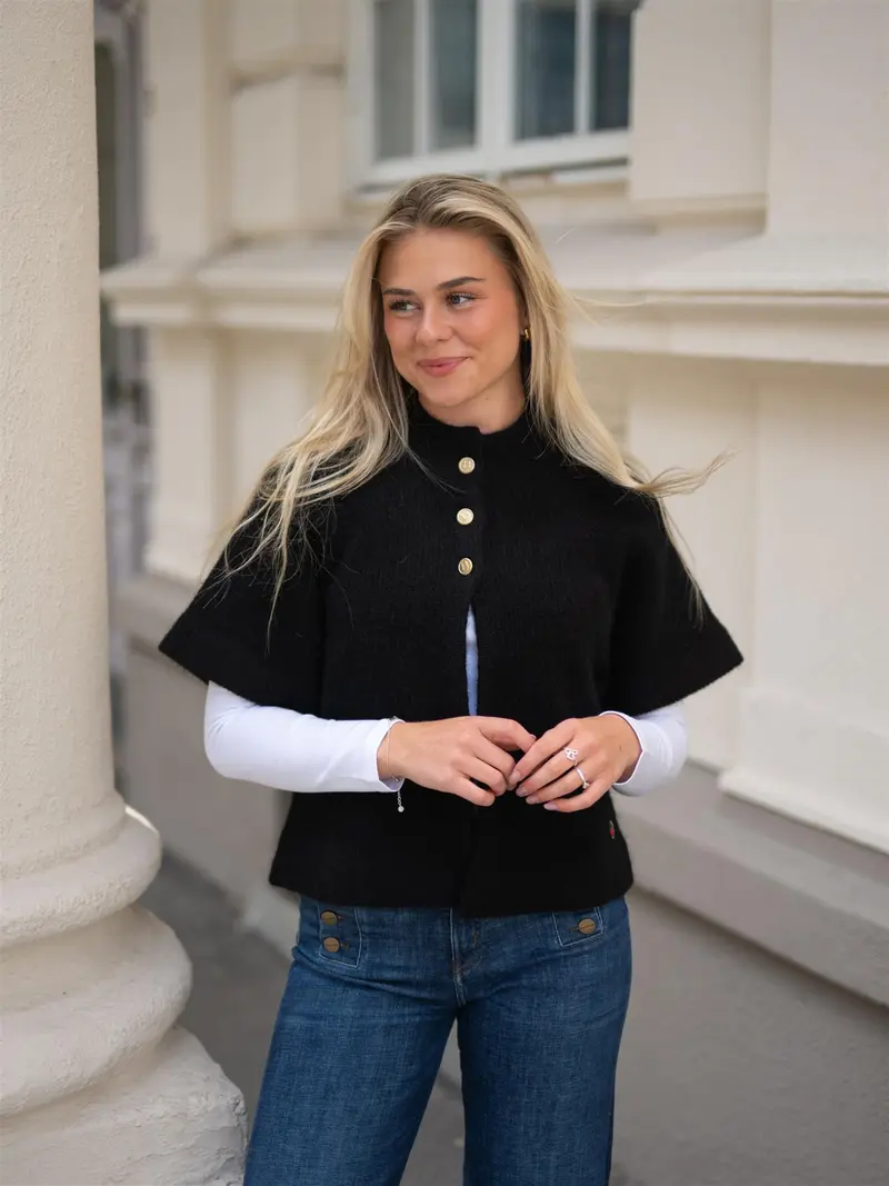 Vilanie Sort
