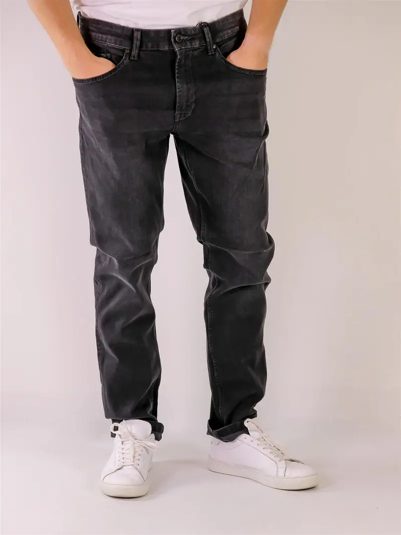 WEFT Jeans Regular 9822 - Black