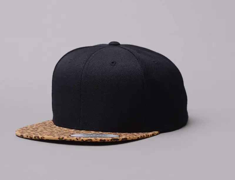 Yupoong Snapback Black/Leopard